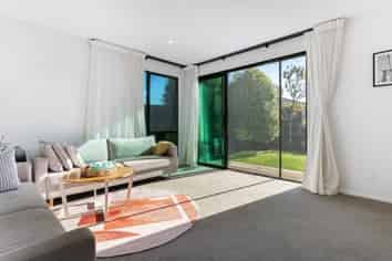 18 Silver St, Lower Shotover