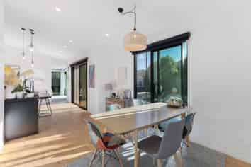 18 Silver St, Lower Shotover