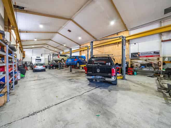 High Stud Warehousing/Workshop