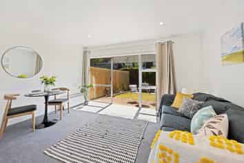 2/39 Oriana Avenue, Lynfield