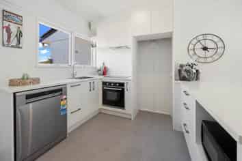 2/39 Oriana Avenue, Lynfield