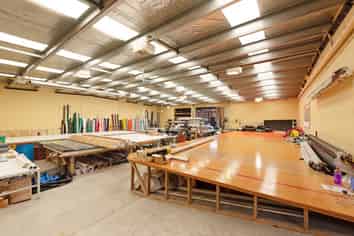 Convenient Workshop/Warehouse 