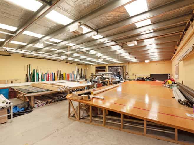 Convenient Workshop/Warehouse 