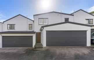 8/3 Erewhon Place, Birkdale