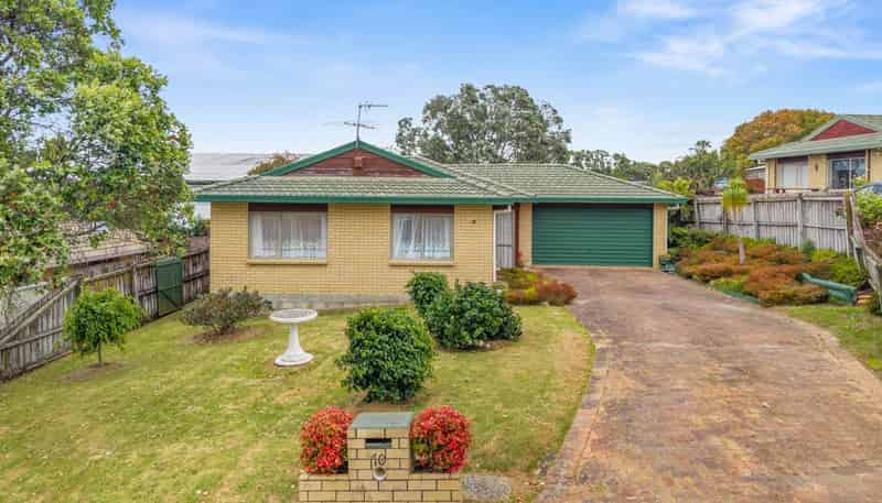 10 Evergreen Rise, New Lynn