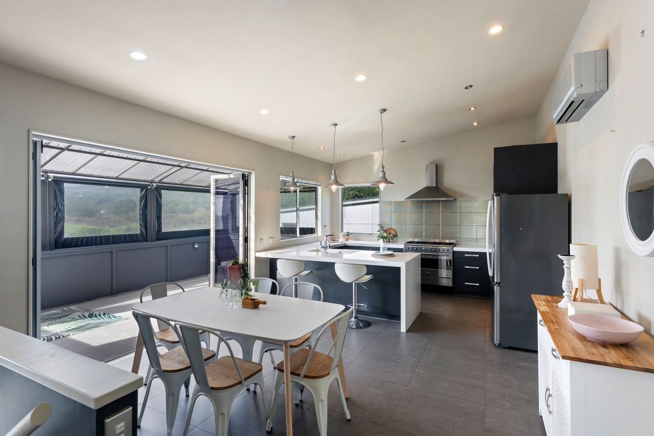 Don't Miss Your Spot in Raumati South - Bild 6