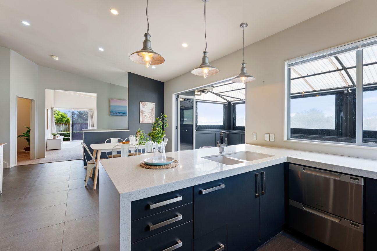 Don't Miss Your Spot in Raumati South - Fler
