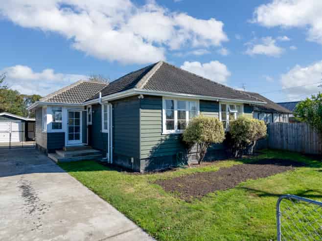 67 Garreg Road, Bryndwr