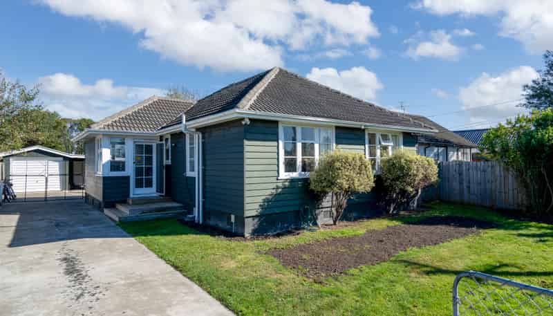 67 Garreg Road, Bryndwr