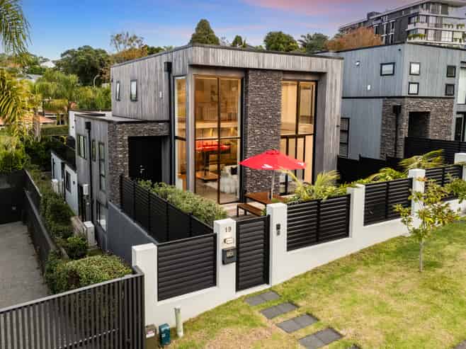 19B Paora Street, Orakei