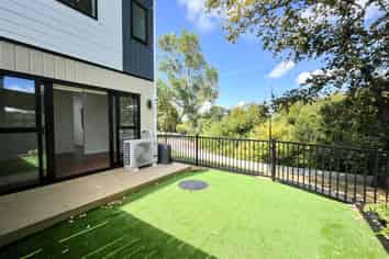 8/21 Eastview Road, Glen Innes