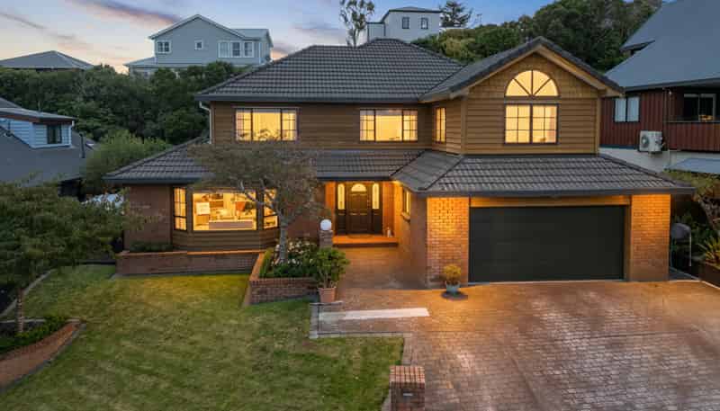 11 Ramphal Terrace, Khandallah