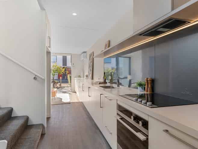 6/10 Rex Street, Riccarton