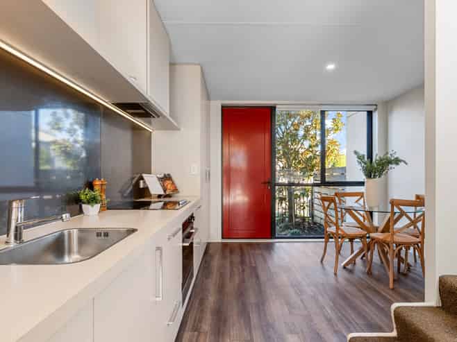 6/10 Rex Street, Riccarton