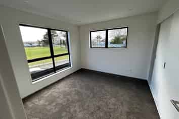2/16 Totara Road, Manurewa