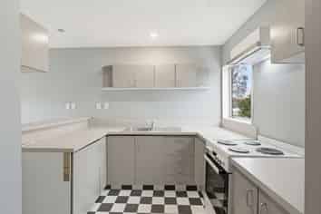 3/102 Wainui Street, Riccarton