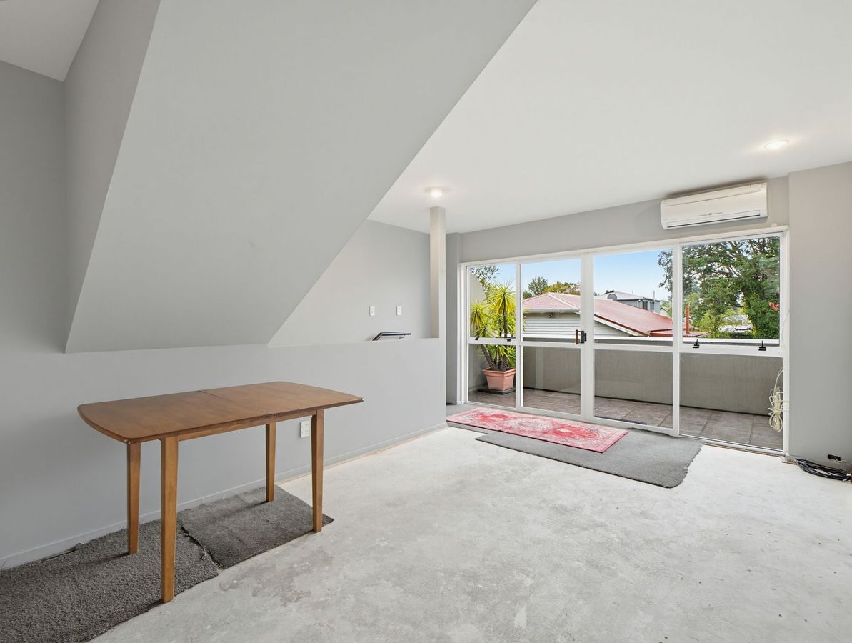 Premium school zone – Renovate and Add Value – pohled 6