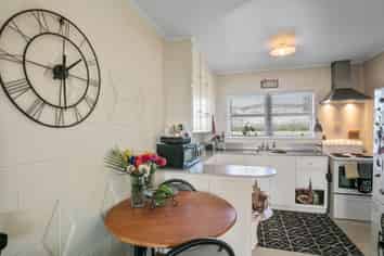 2/66 Seaforth Road, Waihi Beach