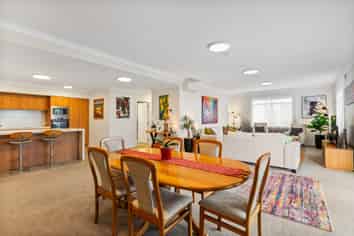 77 Parkside Drive, Orewa