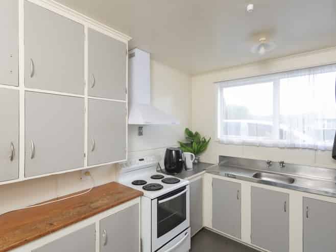 11-17 Cambridge Terrace, Kaiti