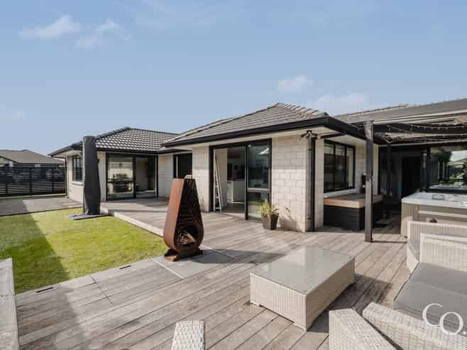 15 Tuaia Street, Pyes Pa