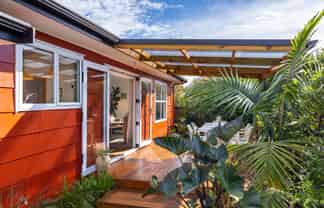 20 James Street, Raglan