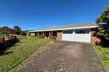 24 Crescent Hills Court, Northpark