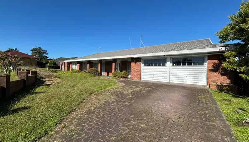 24 Crescent Hills Court, Northpark