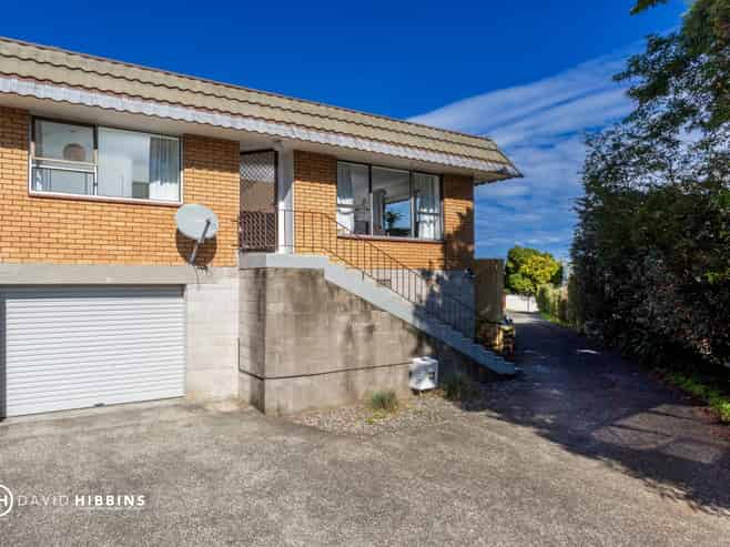 9A Lancelot Place, Glenfield