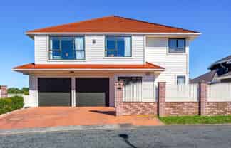 6 Tamahine Street, Maupuia