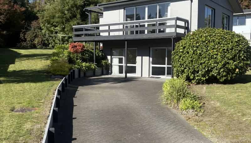 32 Tremaine Avenue, Taupo