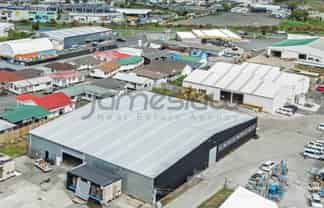 Prime Commercial Lease on Kumeu Main Road