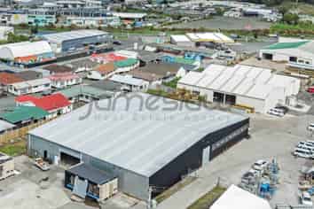 Prime Commercial Lease on Kumeu Main Road