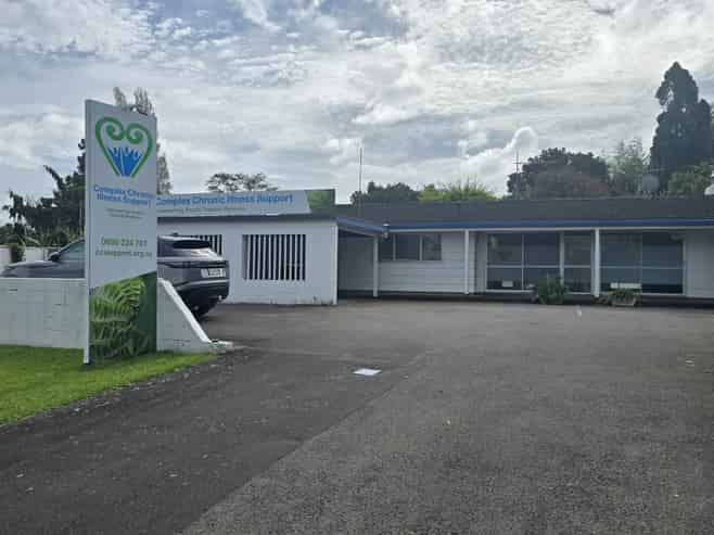 Affordable office space with profile and parking