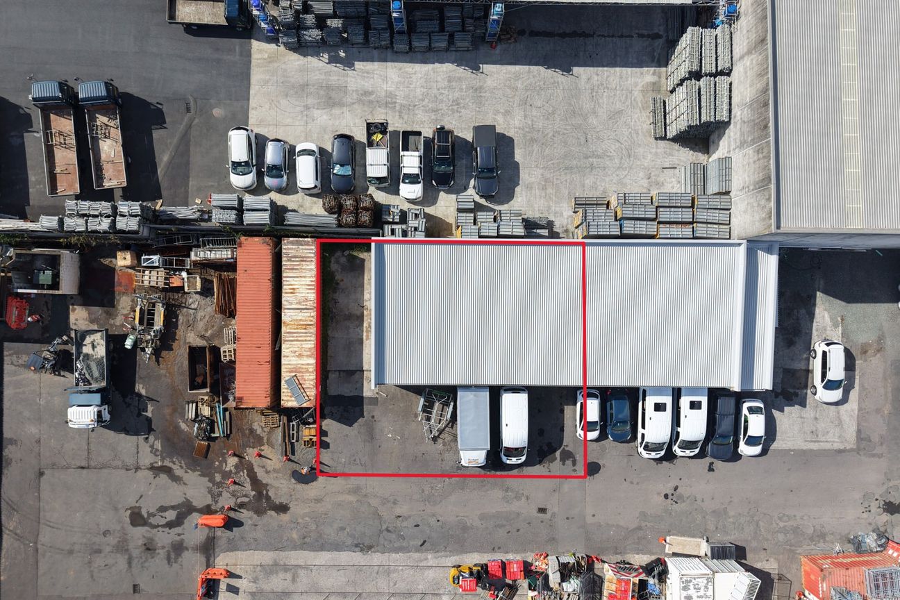 154sqm Penrose warehouse with yard - Widok 6