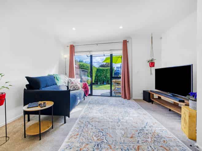 37 Alliance Lane, Papakura