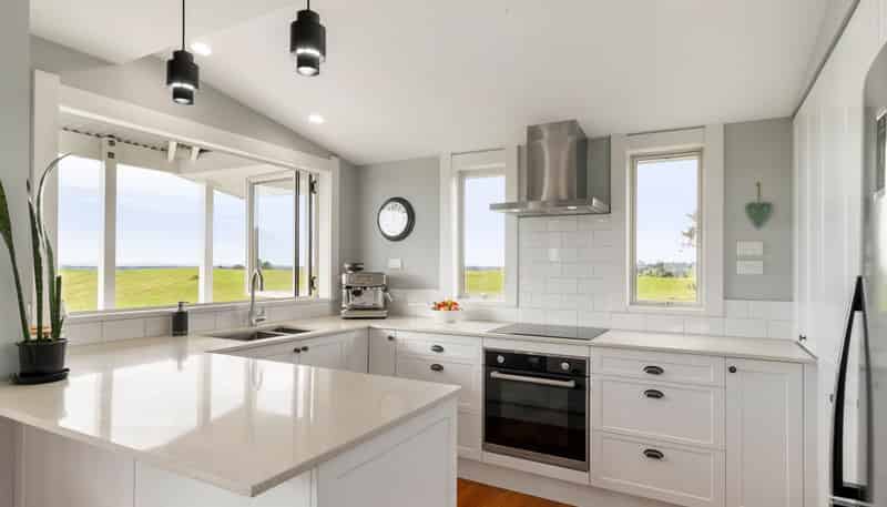 290 Pollok Wharf Road, Pollok