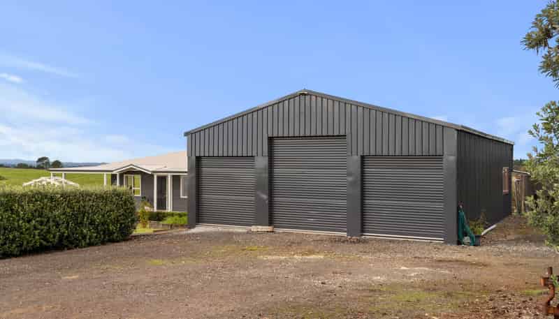 290 Pollok Wharf Road, Pollok