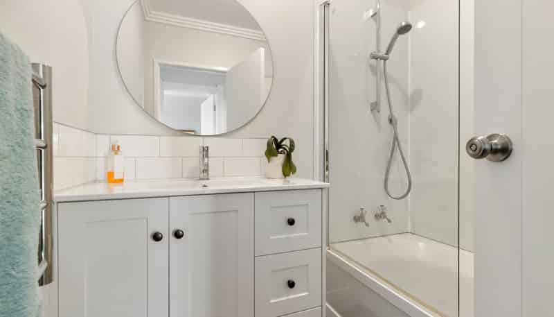 290 Pollok Wharf Road, Pollok