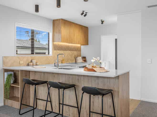 10 Kendal Avenue, Burnside