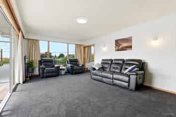25 Balmoral Street, Marchwiel