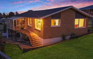 25 Balmoral Street, Marchwiel