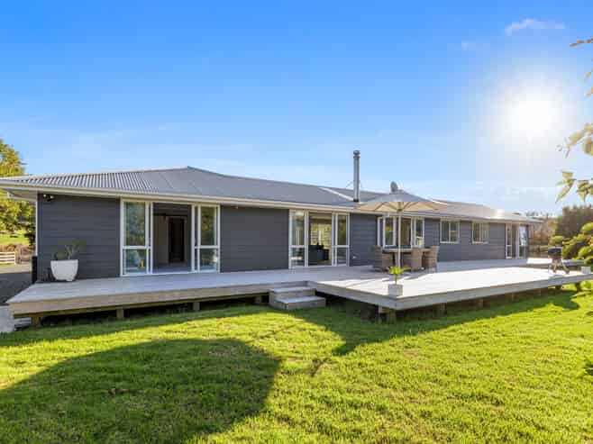 Auckland - Address withheld