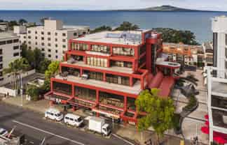 Top-tier Takapuna office with deck