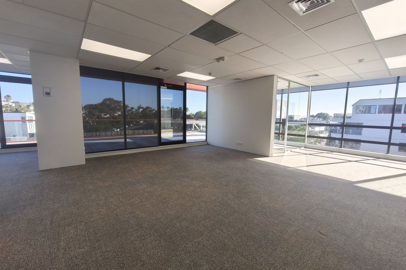 Top-tier Takapuna office with deck - Поглед 3