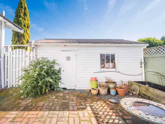 7 Albert Street, Palmerston North
