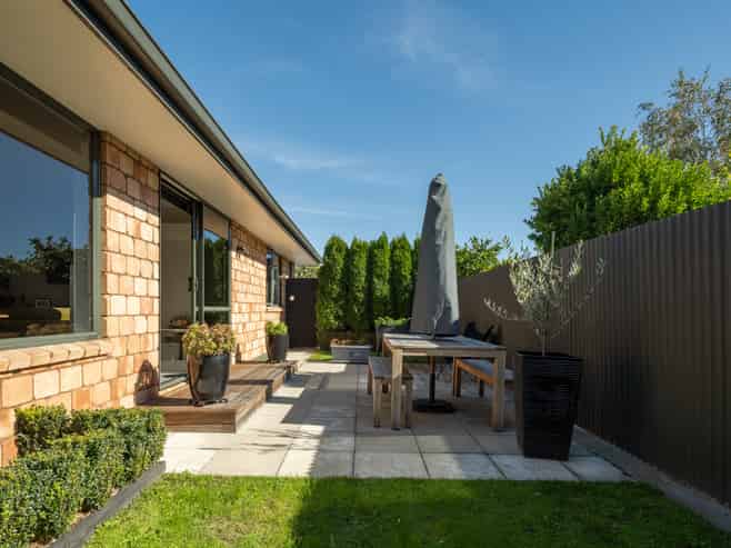 152A Redwood Street, Redwoodtown