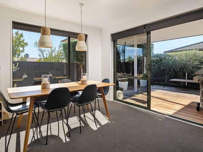 152A Redwood Street, Redwoodtown