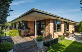 152A Redwood Street, Redwoodtown