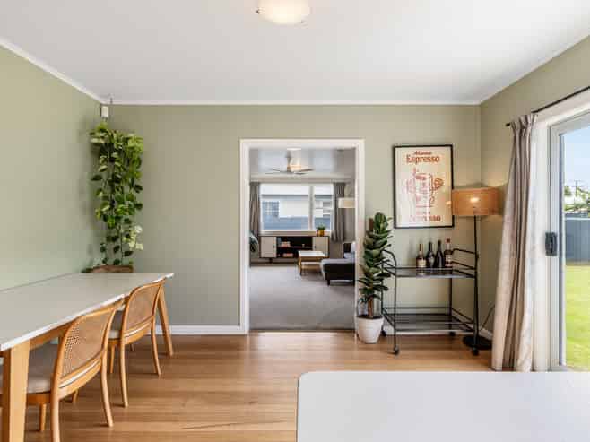 7 Karina Crescent, Redwoodtown